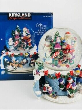 Kirkland Signature Musical Water Globe Santa & Snowmen Winter Wonderland & Box
